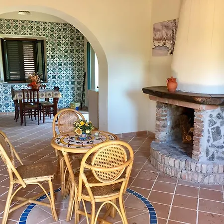 Agriturismo Torello * Torre di Ruggiero